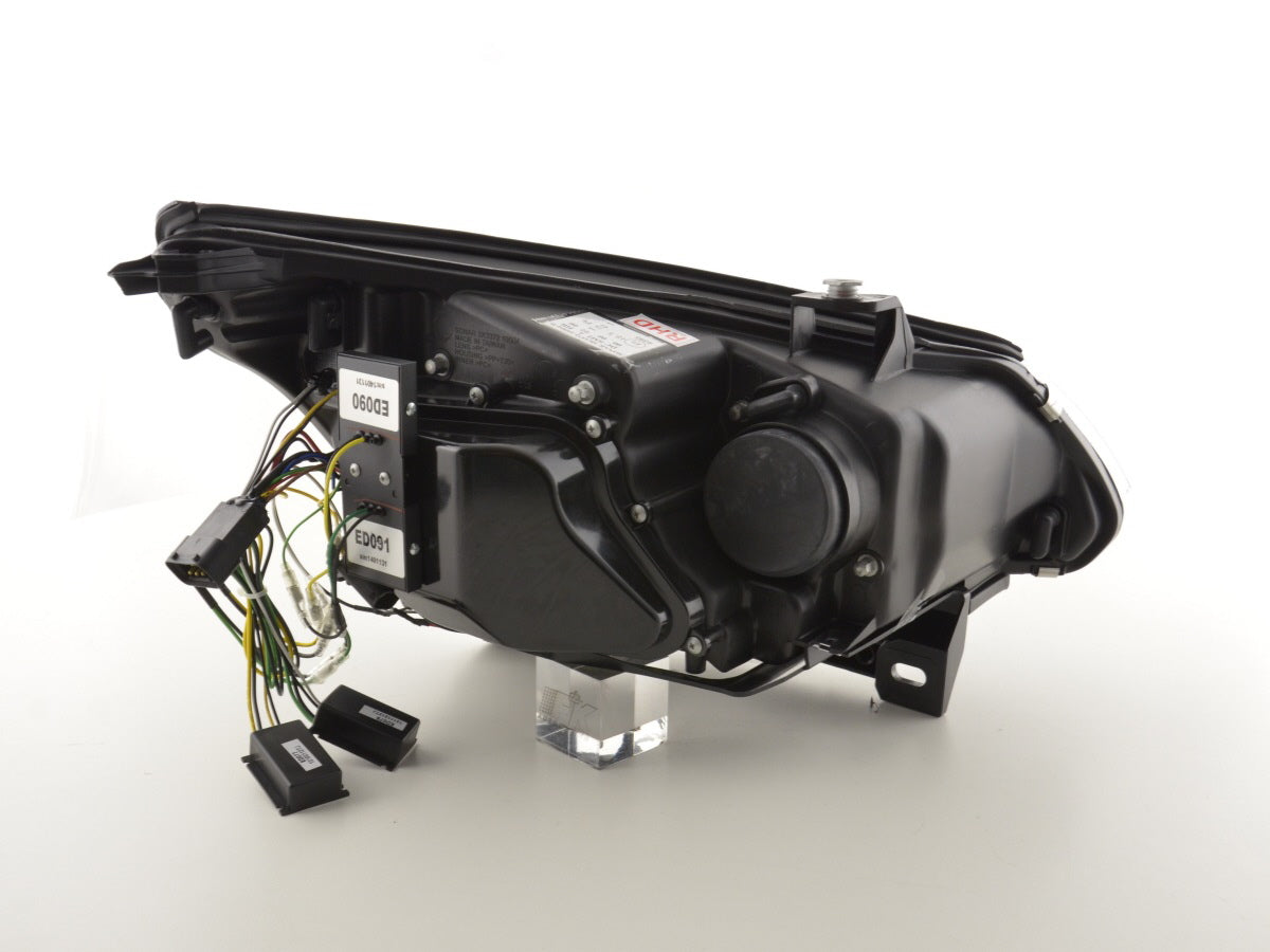 Scheinwerfer Set Xenon Angel Eyes LED BMW 5er E60/E61 03-04 chrom für Rechtslenker Scheinwerfer Set Xenon Angel Eyes LED BMW 5er E60/E61 03-04 chrom für Rechtslenker